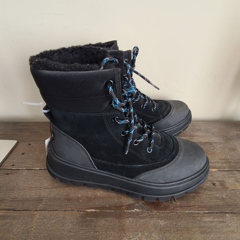 Koolaburra JOZIE Black Lace Up Boots Size 8 NEW
